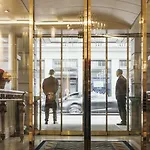 Savoy Baur En 5*