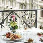 Hotel Savoy Baur En