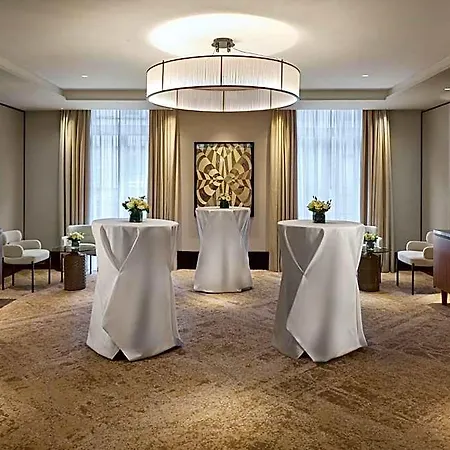 Savoy Baur En 5*