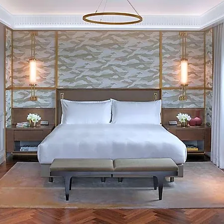 Savoy Baur En Hotel