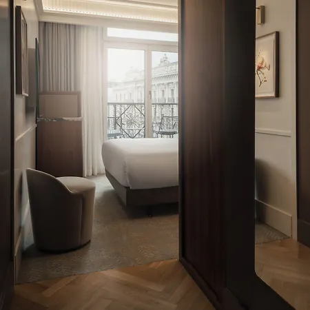 Hotel Savoy Baur En 5*