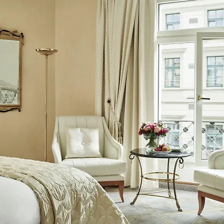 Savoy Baur En Zurich