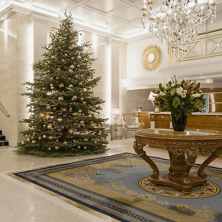 Hotel Savoy Baur En Zurigo