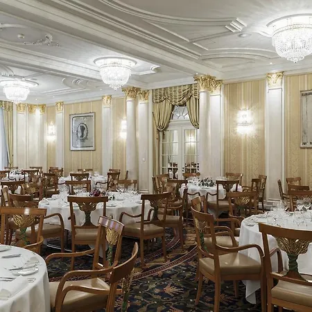 Savoy Baur En 5*