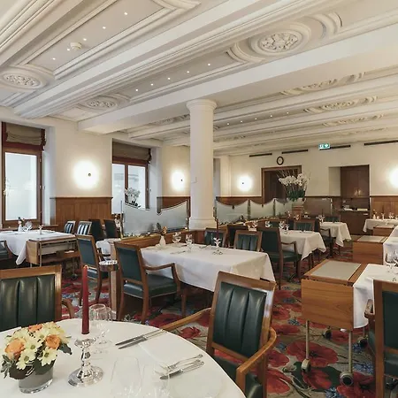 Savoy Baur En Готель